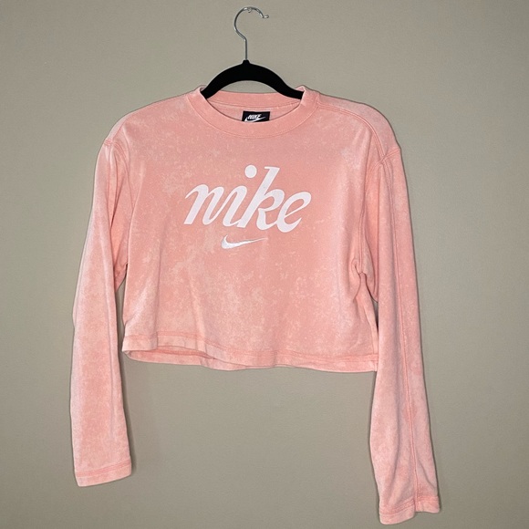 Nike Cropped Sweater: Light Pink: Small: never worn - Picture 3 of 4